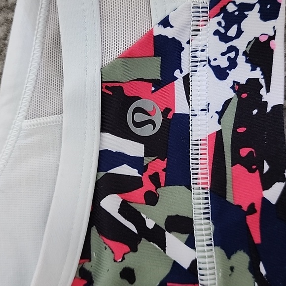 Lululemon Sports Bra - Picture 4 of 4